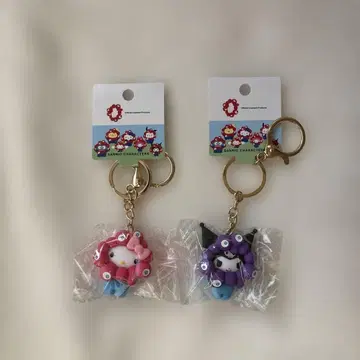 새상품 산리오 미야쿠미야쿠 파스텔 키링 키티 쿠로미 2개 세트