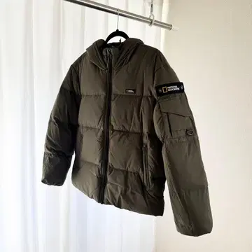 NATIONAL GEOGRAPHIC 다운 자켓