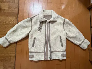 LOWRYS FARM 보아 자켓