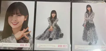 사쿠라자카46 엔도 리코 님 3rd 애니버서리 라이브 의상