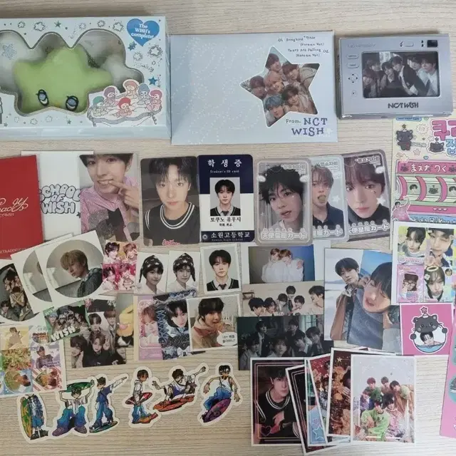 엔시티위시 굿즈 일괄 양도 / 위츄 포카 앨범 유우시 사쿠야 리쿠 시온