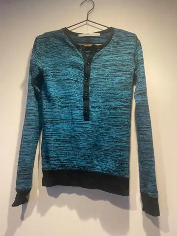 JOHN LAWRENCE SULLIVAN 헨리넥 긴팔 티셔츠