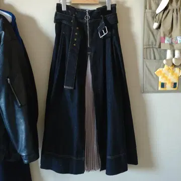 차오패닉 데님 플리츠 롱 스커트