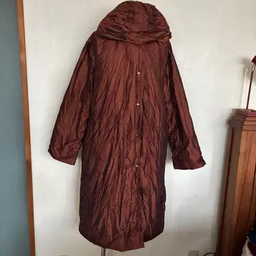 브라운 후드 부착 롱 코트 리버서블 개성적