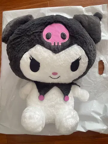 산리오 쿠로미 봉제 인형