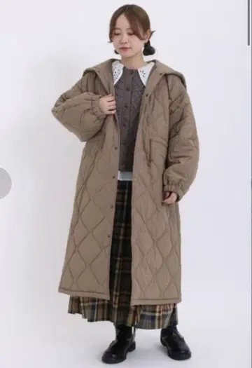 미사용 새상품 Samansa Mos2 퀼팅 스노우 코트