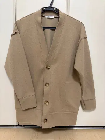 맥피 MACPHEE 부클레 저지 V넥 가디건