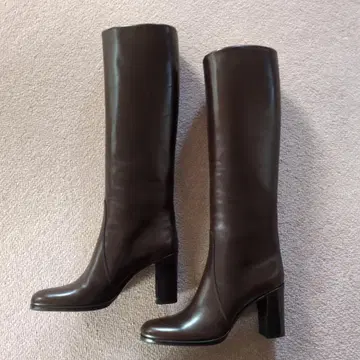 미사용 타니노 크리스티 다크 브라운 가죽 롱 부츠 36