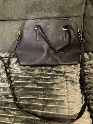 케이트 스페이드 네이비 숄더백