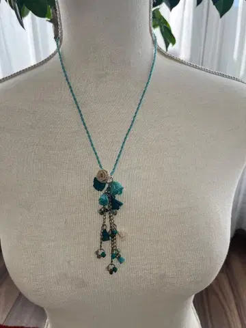 터키 이네 오야 꽃 모티브 목걸이