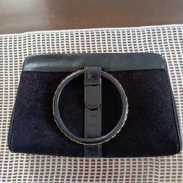 스웨이드 클러치백