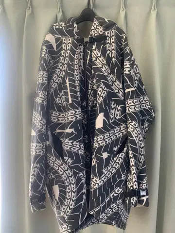 ANDREA CREWS 기하학 패턴 자켓