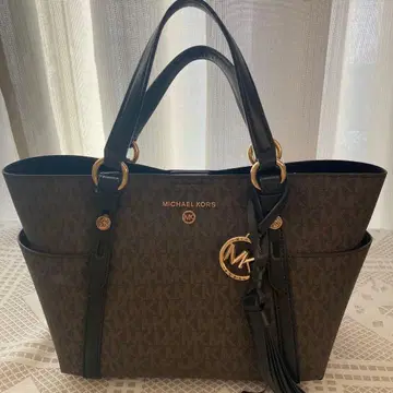 MICHAEL KORS 브라운 토트백