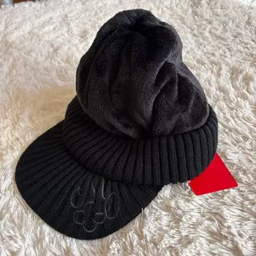 새상품 마리끌레르 골프 챙 니트 모자 블랙 배송비 포함