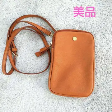 box 21 브라운 숄더백