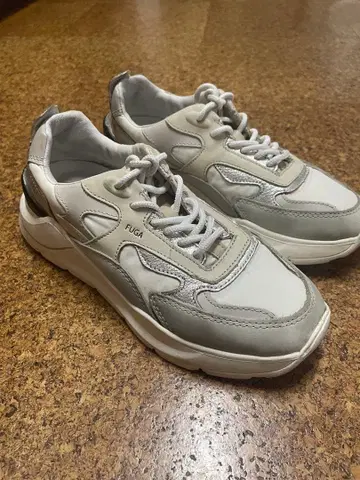 D.A.T.E. FUGA 스니커즈 22.5cm 유나이티드 애로우즈