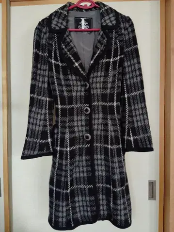 이타리야 테일러드 코트 사이즈 9 클리닝 완료