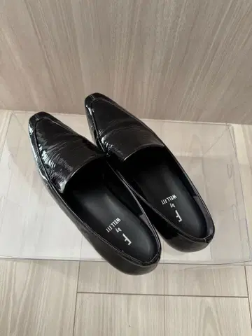 Diana F by WELLFIT 플랫 펌프스