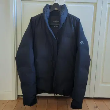 데상트 얼터레인 81 GORE-TEX INFINIUM 다운 자켓