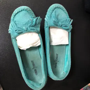 미네통카 터콰이즈 프린지 모카신 사이즈 9