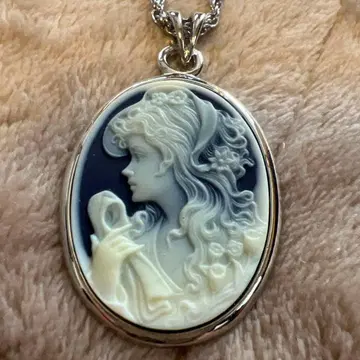 카메오풍 여성 펜던트 목걸이