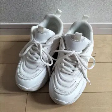 화이트 통굽 스니커즈 35