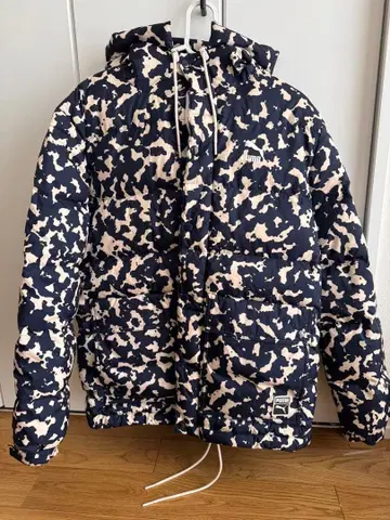 PUMA 카모 패턴 다운 자켓 M 사이즈