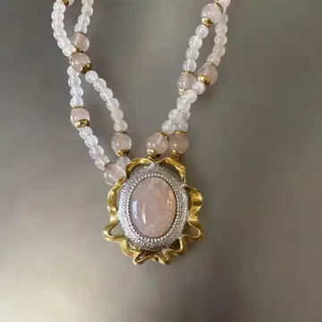 로즈쿼츠 목걸이 다층 비즈 daphne