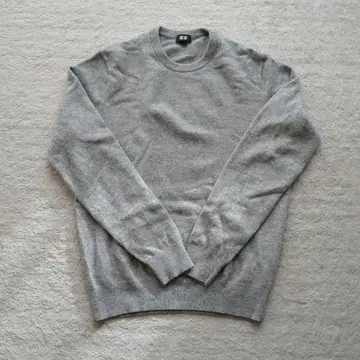 유니클로 캐시미어 니트 크루넥