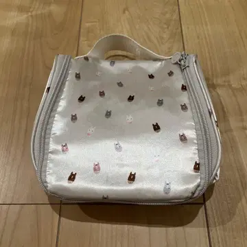 후크 부착 트래블 파우치 (배송비 포함)