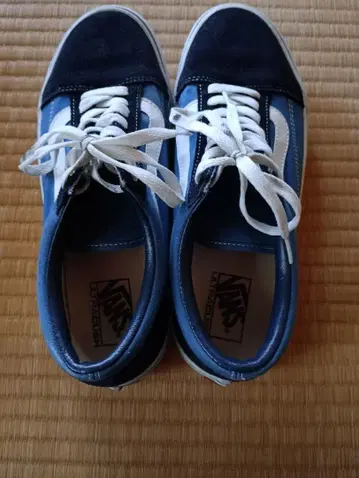 Vans 스니커즈