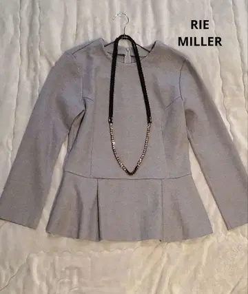 RIE MILLER 울 상의