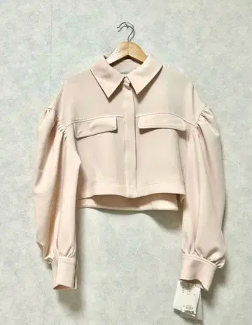 CELFORD 단장 볼륨 슬리브 블라우스