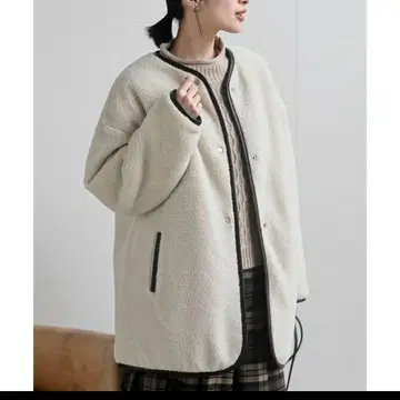 리버서블 보아 자켓 퀼팅 F 사이즈