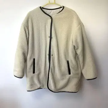 리버서블 보아 자켓 퀼팅 F 사이즈