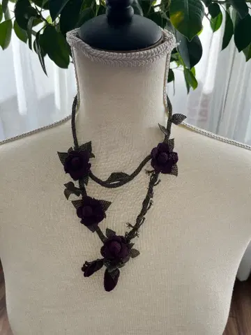 터키 이네 오야 꽃 모티브 목걸이