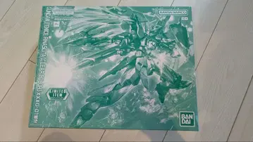 MG 1/100 건담 페니체 리나시타 [클리어 컬러]