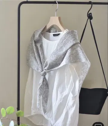 새상품급 OURHOME 아워홈 부드러운 주름감, 삼각 스톨