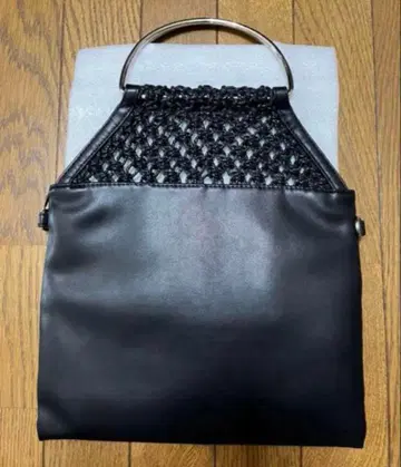 EMODA 핸들 숄더백