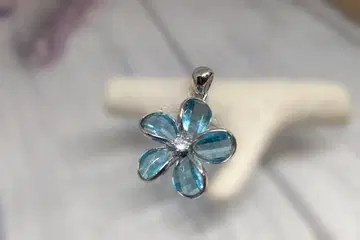 블루 토파즈 플루메리아 실버 925 펜던트 탑