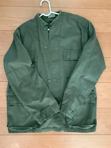 올리브 그린 밀리터리 자켓 S 사이즈