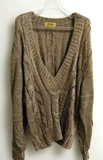 BOSCH V넥 손뜨개질 스웨터 실크 100% 일본제 새상품급