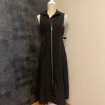 슬리브리스 블랙 원피스 가디건