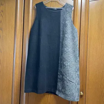 IKUKO 튜닉 블랙/레이스 패턴 그레이