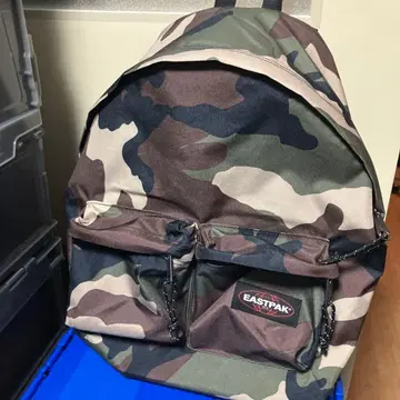 EASTPAK 카모플라쥬 백팩 백팩