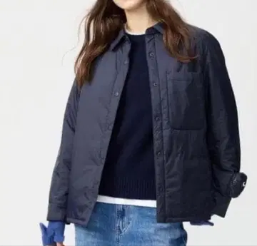 새상품 ] 유니클로 안야 힌드마치 퍼프 테크 셔츠 자켓 S 사이즈