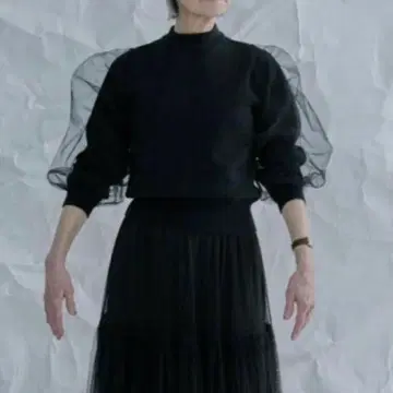 THOMAS MAGPIE 토마스 맥파이 튤 소매 니트