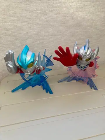 울트라맨 피규어 2체 세트 긴가 타이가