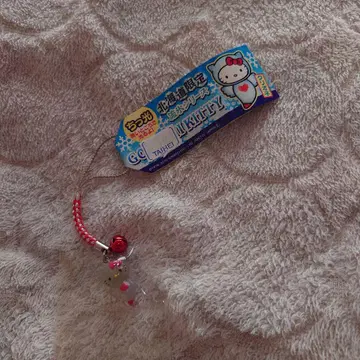홋카이도 한정 유빙 시리즈 헬로키티 스트랩 클리오네
