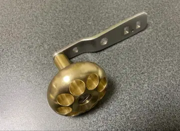 다이와 토너먼트 이시다이 및 씨라인 이시다이용 파워 핸들 새상품급 중고